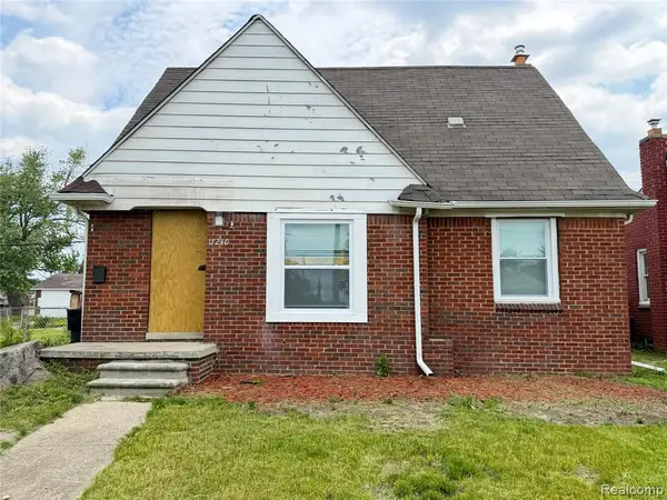 17240 Hoover, Detroit, MI 48205