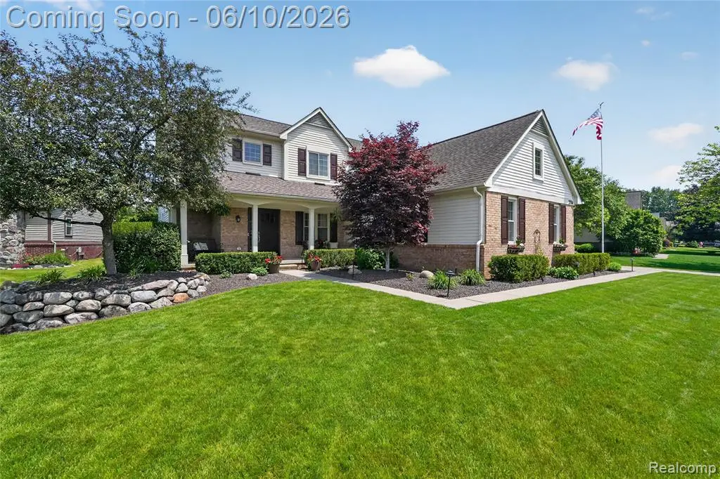 2004 Palmer, Wixom, MI 48393 - #1