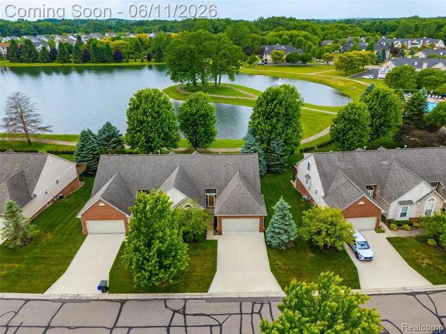 28101 Tremonte #72, New Hudson, MI 48165 - #2