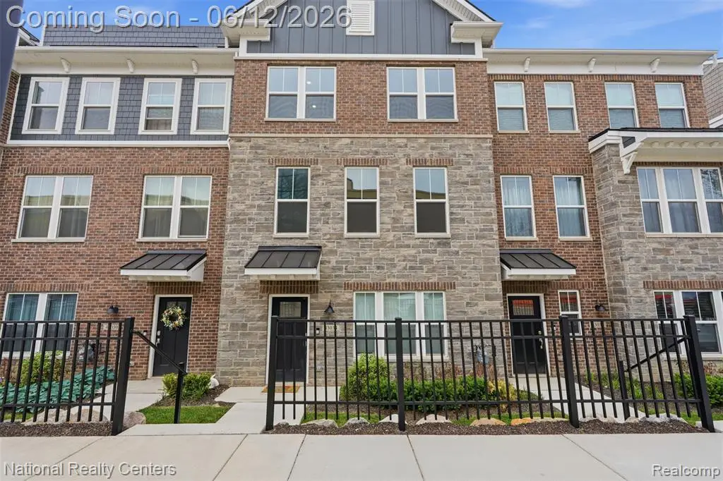 43034 Atwood, Novi, MI 48375 - #1