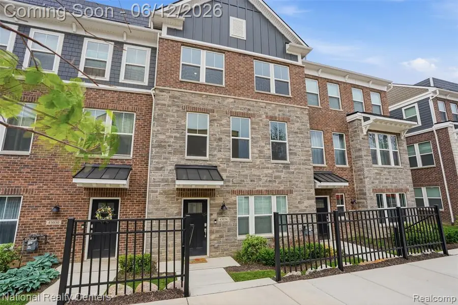 43034 Atwood, Novi, MI 48375 - #2