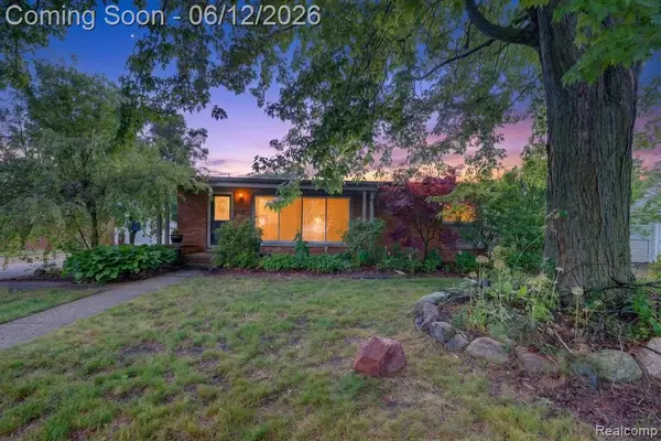 17509 Pershing, Livonia, MI 48152