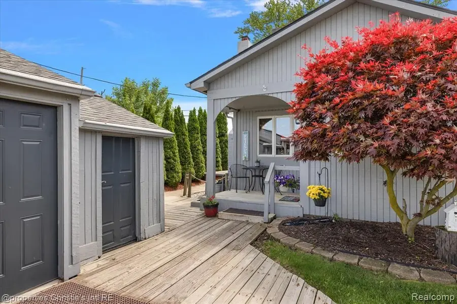 29682 Old North River, Harrison Township, MI 48045 - #2