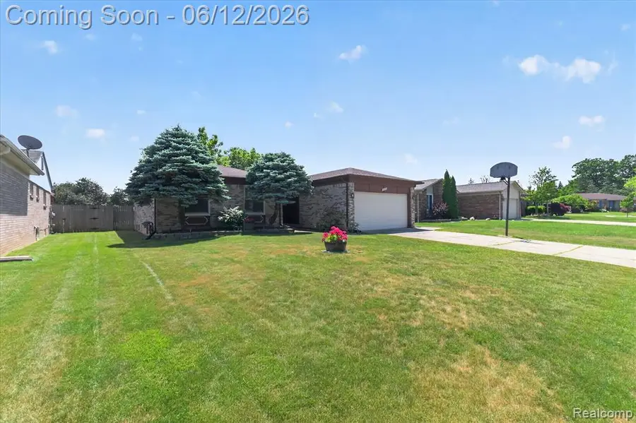 15720 Bono, Clinton, MI 48038 - #2