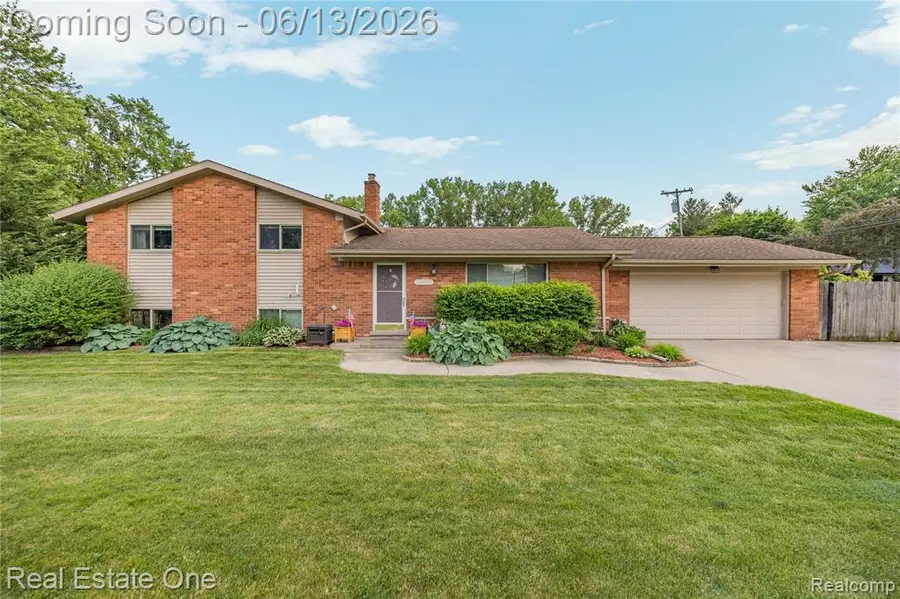 24100 Alpine, Clinton Township, MI 48036 - #2