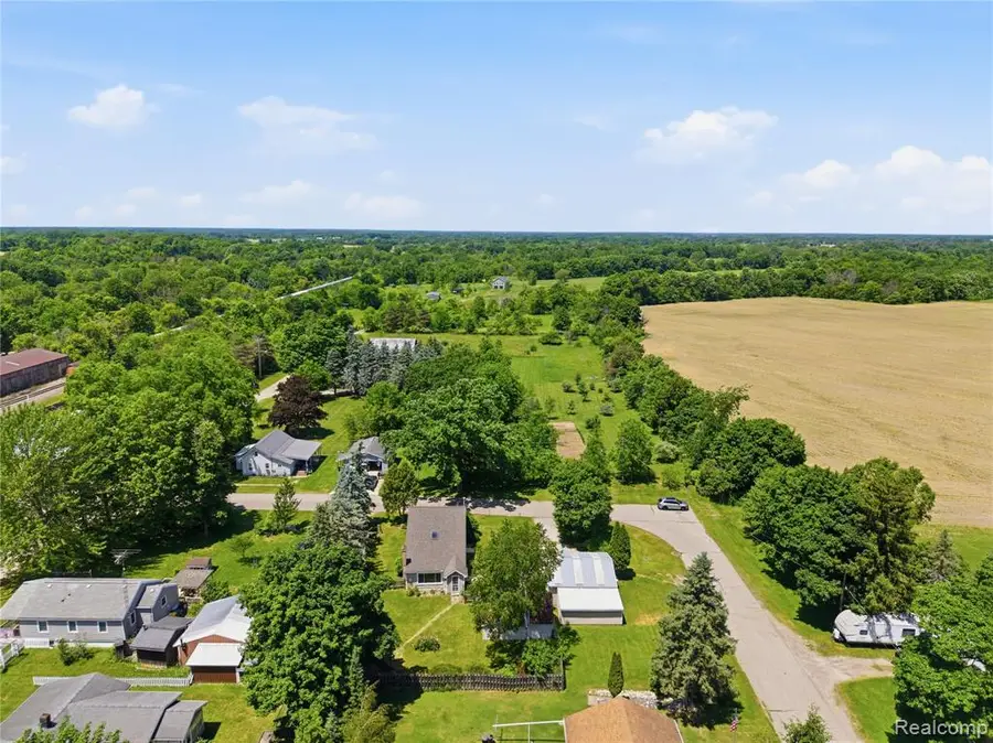 208 Flushing, Gaines, MI 48436 - #2