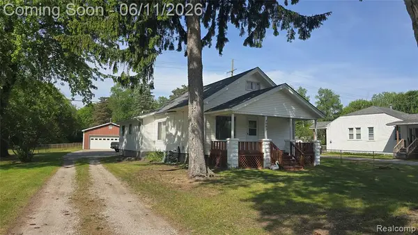 4085 Pine Grove, Fort Gratiot, MI 48059