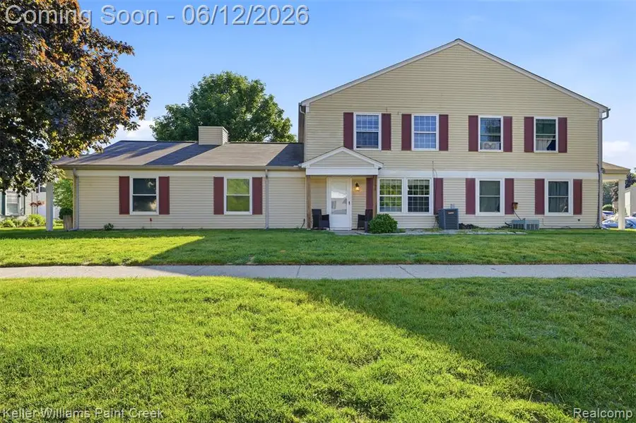 3192 Beechtree, Lake Orion, MI 48360 - #3