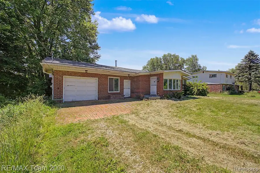 2145 Oakville Waltz, Ash, MI 48164 - #2