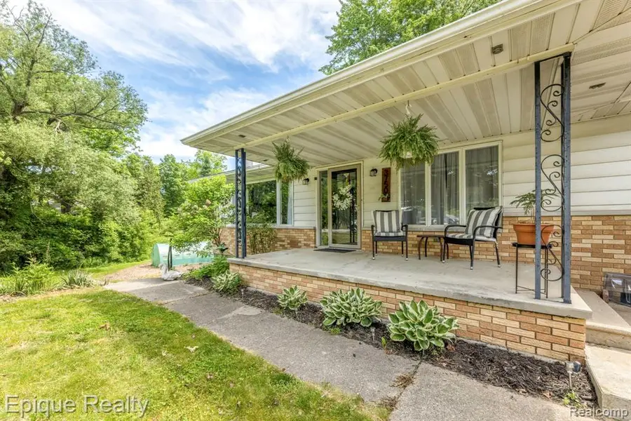 3750 Parker, Fort Gratiot, MI 48059 - #3
