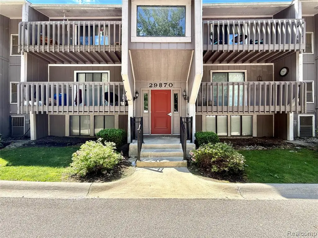 29870 W 12 Mile #703, Farmington, MI 48334 - #1