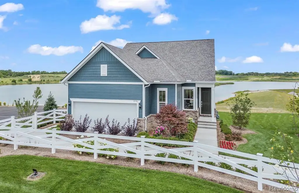 3351 Beech Bark, Milford, MI 48381 - #1