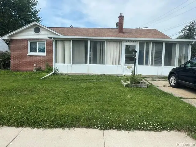19351 Eastland, Roseville, MI 48066 - #1