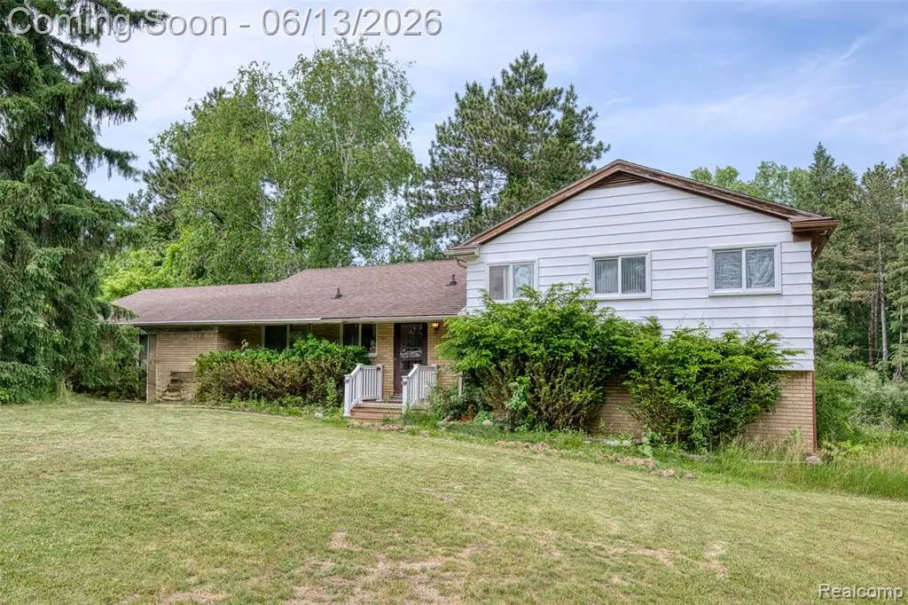 3020 Glengary, Commerce Township, MI 48382 - #1
