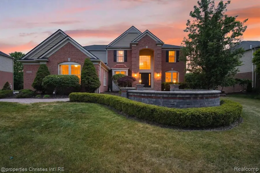 45094 Oak Forest, Northville, MI 48168 - #2