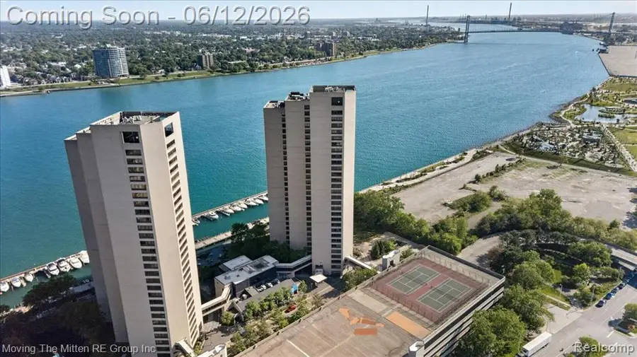 1001 W Jefferson #19K, Detroit, MI 48226 - #2