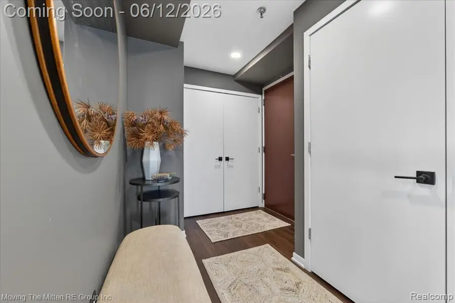 1001 W Jefferson #19K, Detroit, MI 48226 - #3