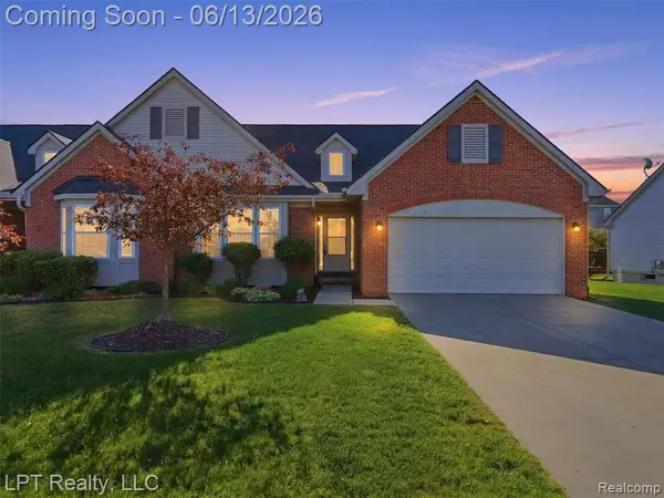 7035 Iris, Grand Blanc, MI 48439