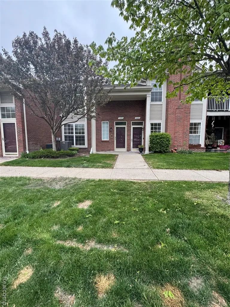 15228 Yale #257, Clinton Township, MI 48038 - #2