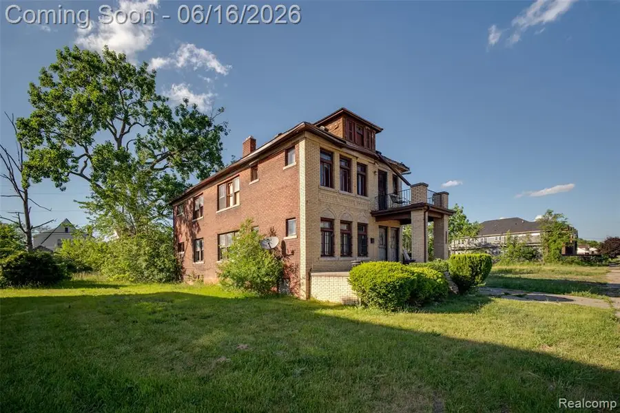 2488 W Buena Vista, Detroit, MI 48238 - #2