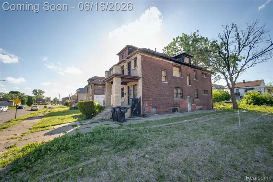2488 W Buena Vista, Detroit, MI 48238 - #3
