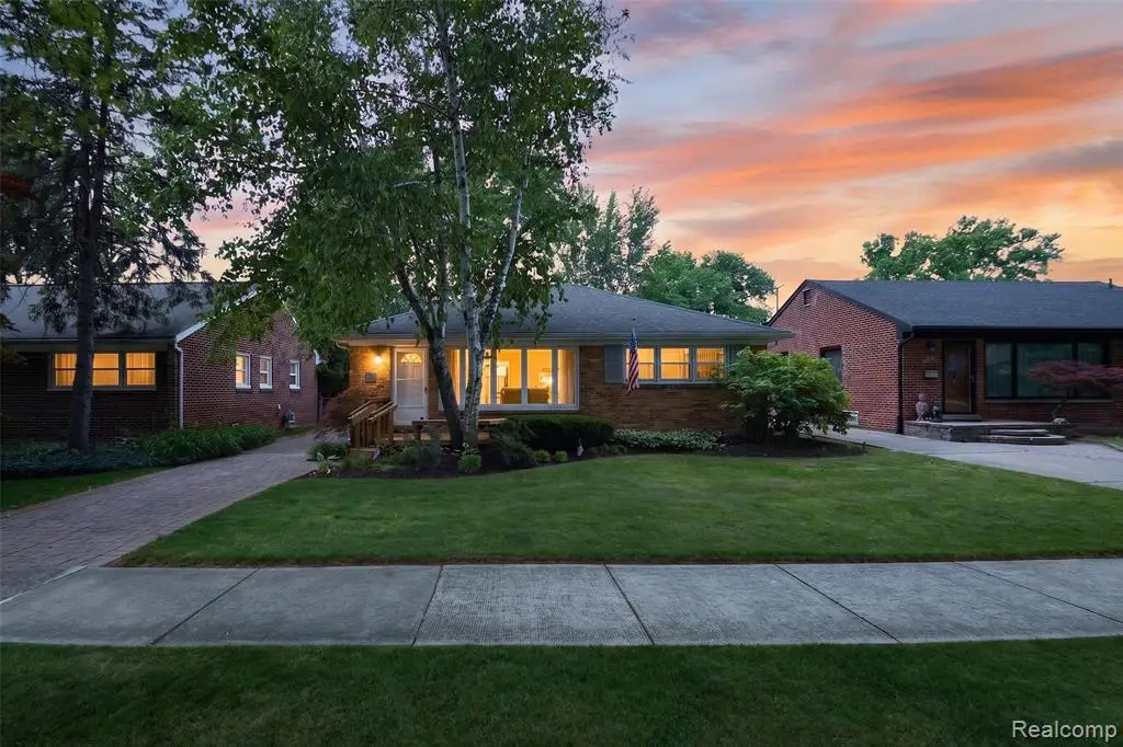 2400 Derby, Birmingham, MI 48009 - #1