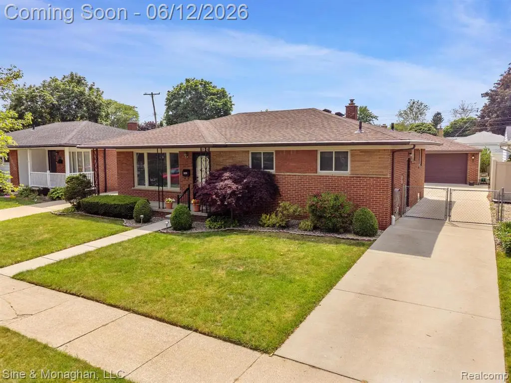 1924 Newman, Trenton, MI 48183 - #1