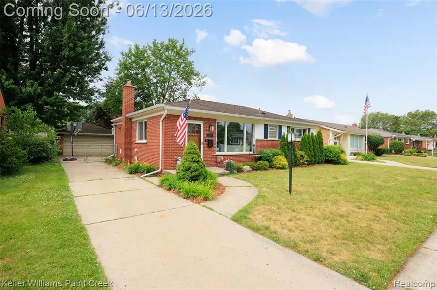35327 Hathaway, Livonia, MI 48150 - #3