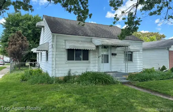 17705 Longfellow, Roseville, MI 48066
