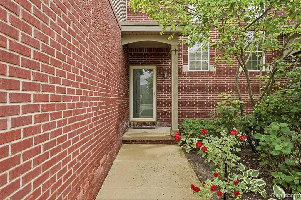 5953 High Point #29, Brighton, MI 48116 - #1