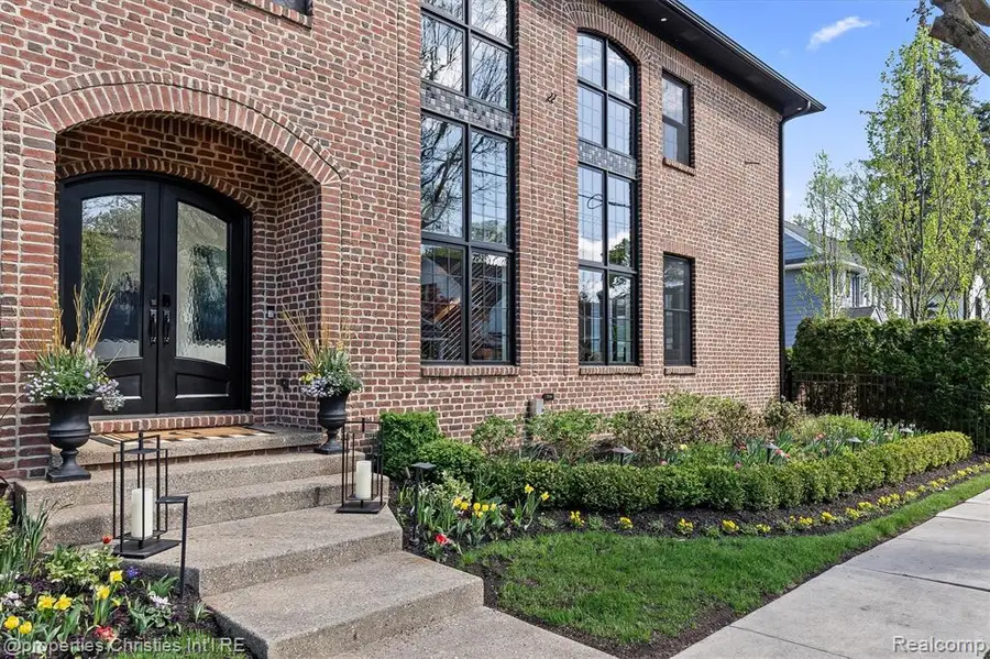 850 Greenwood, Birmingham, MI 48009 - #2