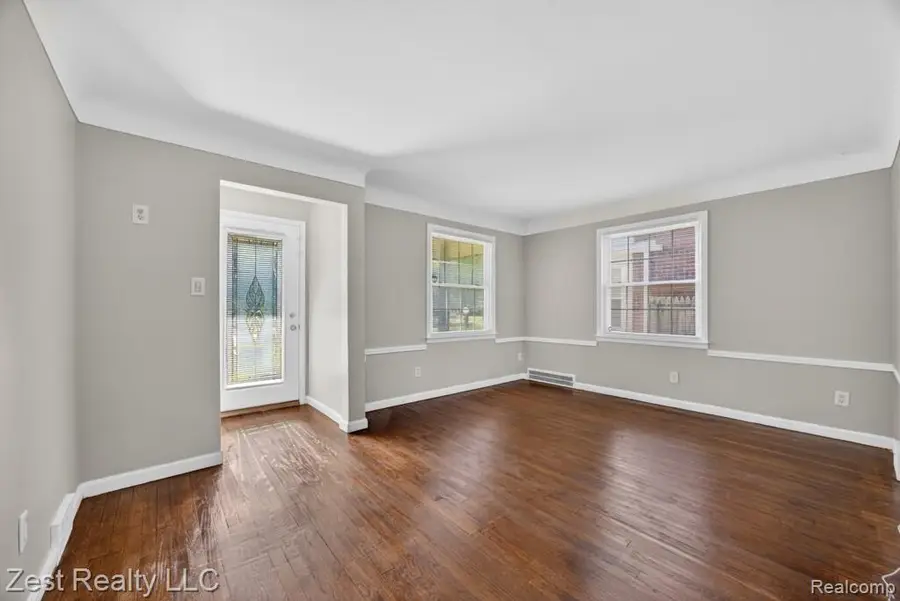 18540 Rosemont, Detroit, MI 48219 - #2