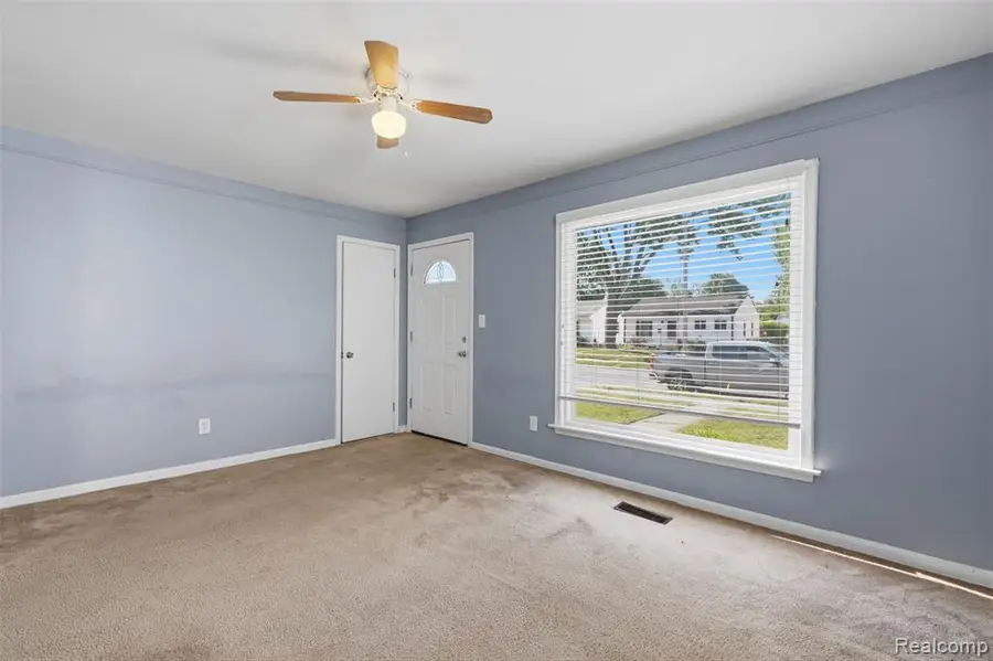 28960 Elmwood, Garden City, MI 48135 - #3