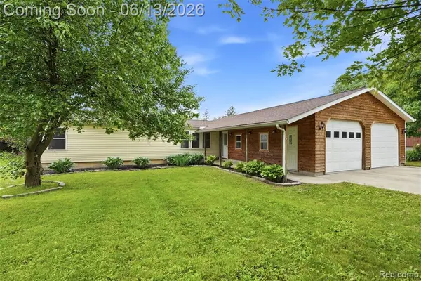 4420 Dublin, Burton, MI 48529
