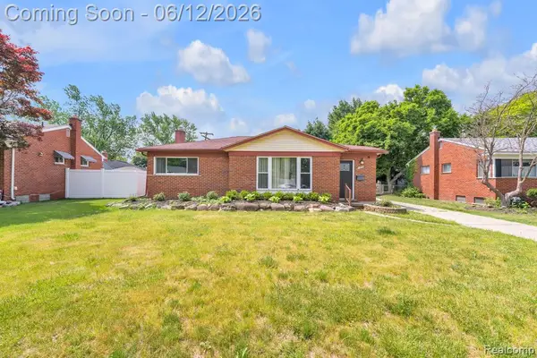 27827 Lyndon, Livonia, MI 48154