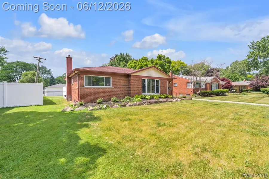 27827 Lyndon, Livonia, MI 48154 - #3