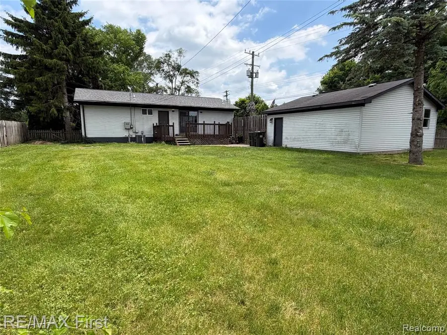 2830 Hessel, Rochester Hills, MI 48307 - #2