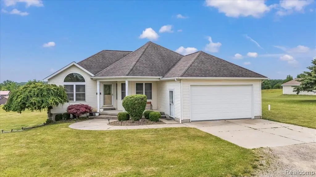 2551 Marathon, Lapeer, MI 48446 - #1