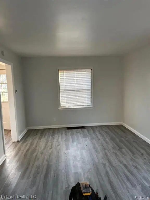 905 Pleasant, Saginaw, MI 48602 - #3