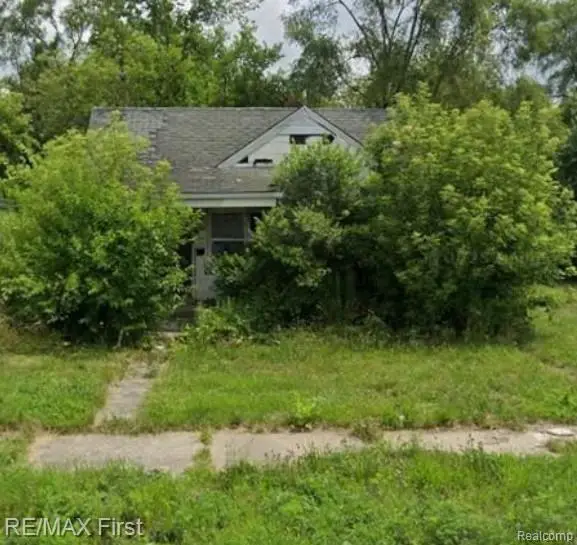 8618 Minock, Detroit, MI 48228