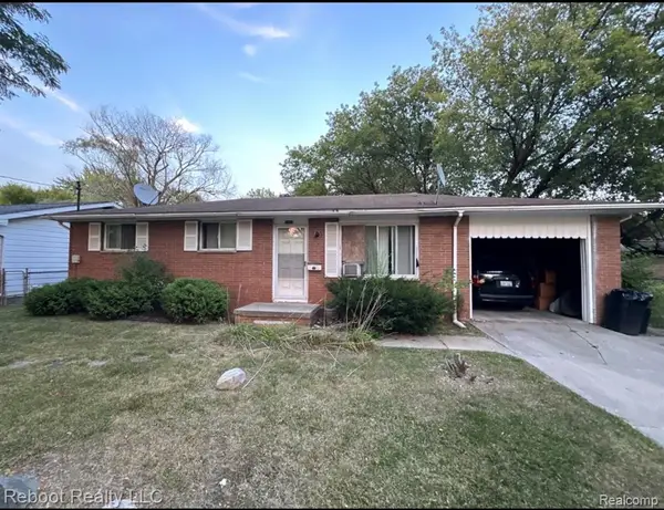 1312 Dillon, Saginaw, MI 48601