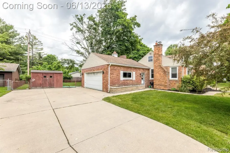 2435 Sharon, Port Huron, MI 48060 - #3