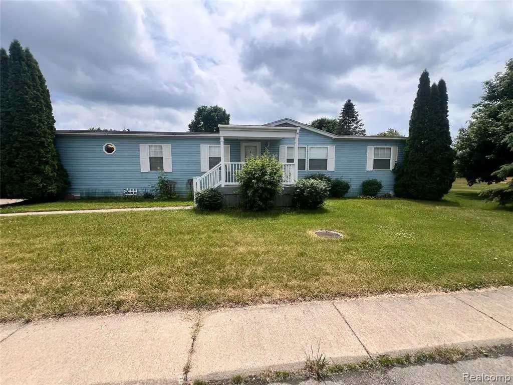 415 Weeping Willow, Flint, MI 48506 - #1