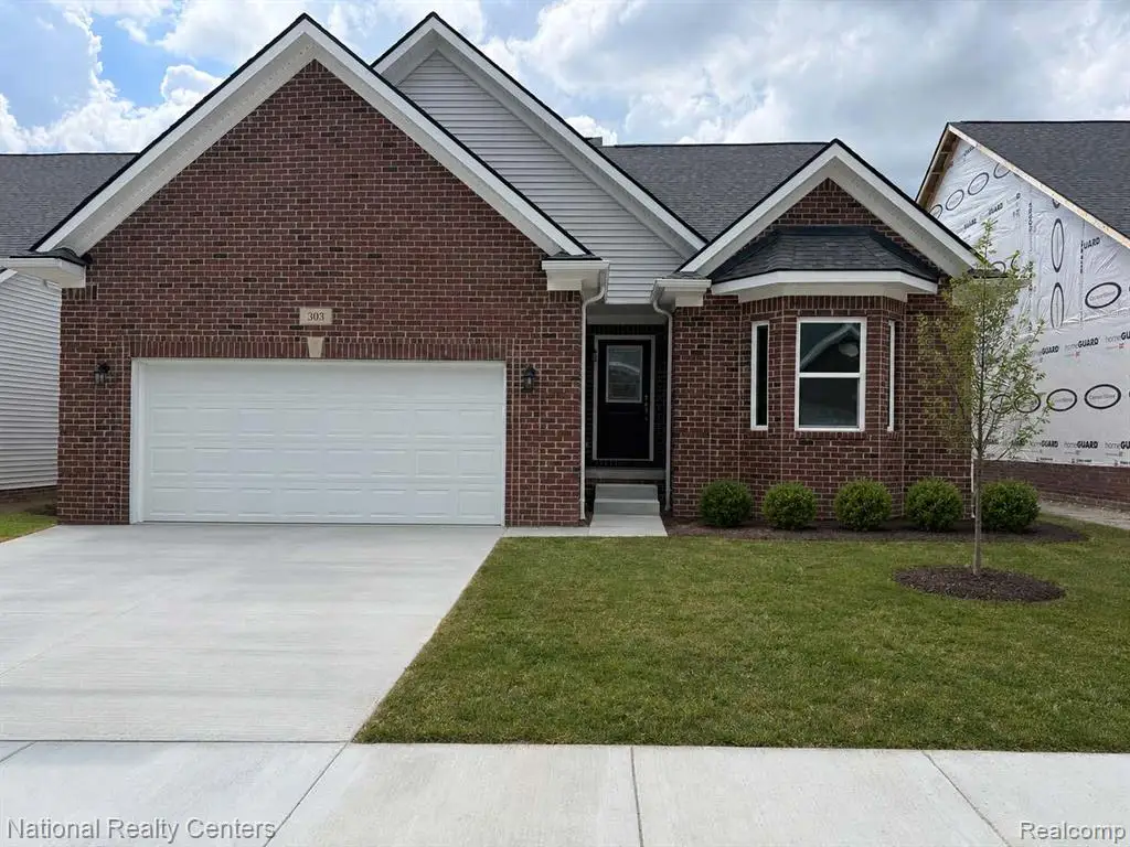 374 Devonshire #30, Lapeer, MI 48446 - #1