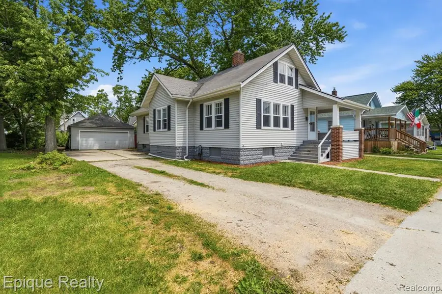 1325 Oak, Port Huron, MI 48060 - #2