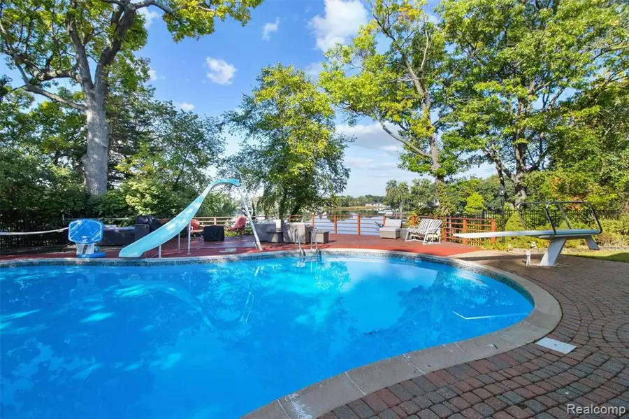 3379 Wormer, Waterford, MI 48329 - #2