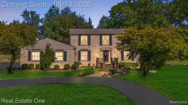 1854 Ludgate, Rochester Hills, MI 48309