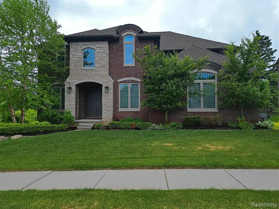 4966 Park Manor, Troy, MI 48098 - #2