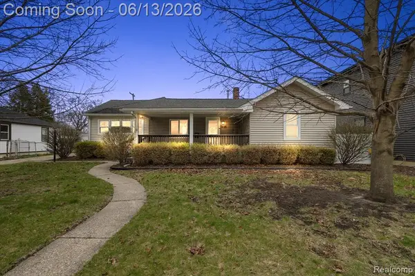 1920 E Saratoga, Ferndale, MI 48220