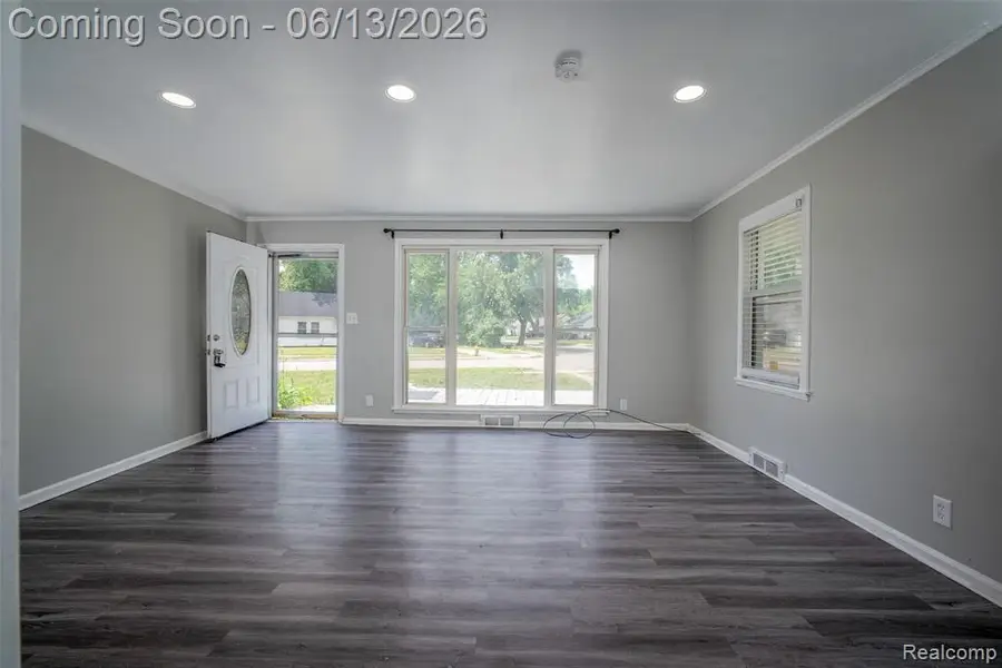 10760 Troy, Oak Park, MI 48237 - #3